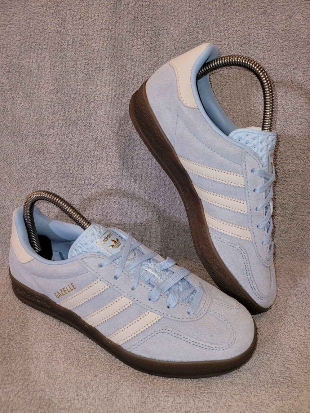 Adidas Gazelle Women's Size 7 Sky Blue White Tan Gum Sneakers JI2717 (#2471) - Picture 14 of 16